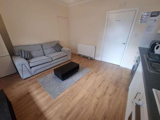 Colville Place, Flat A, Aberdeen, AB24 - Photo 1