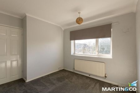 2 bedroom end of terrace house to rent - Photo 5