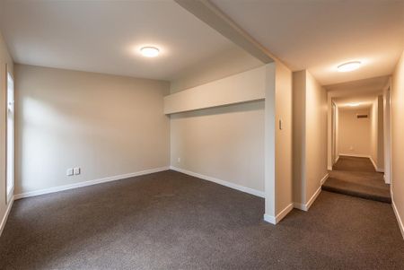 16 Picton Avenue, Newtown - Photo 3