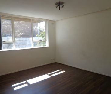 3/23 Eldridge Street, Footscray - Photo 3