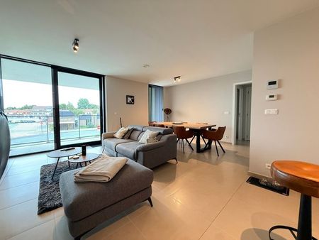 Appartement te huur - Foto 3