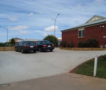 9-bedroom shared house, Chenin Mews - Photo 5