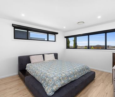 17 Temple Tce, Denman Prospect ACT 2611 - House For Rent | Domain - Photo 3