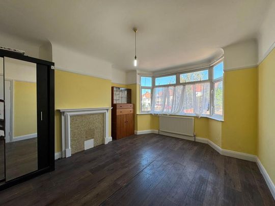 3 bedroom semi-detached house to rent - Photo 1