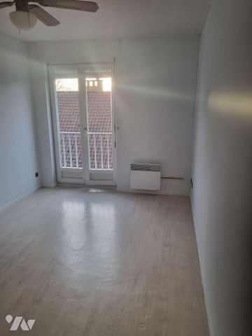 Appartement à Louer à Bourbourg (59630) en Nord (59) Cet appartement en location se situe à ... - Photo 2