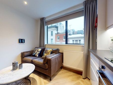 Apt 11, Live Oasis Deansgate - Photo 2