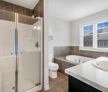 For Lease - 334 Grammond Circle, Orleans - Cumberland and Area, Ont... - Photo 2