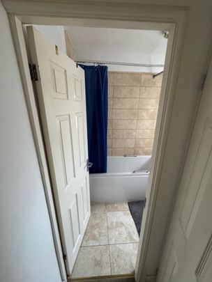 Room in a Shared House, Layfield Road, NW4 - Photo 1