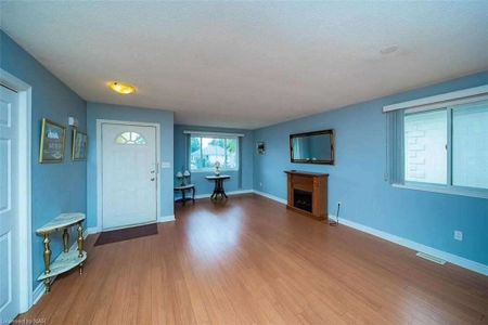 For Lease - 3 Herrick Avenue Unit# Main Fl, St. Catharines, Ontario - Photo 5