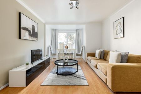 2 bedroom ground floor flat to rent - Photo 3