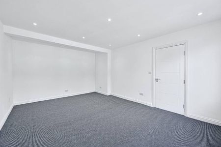 5 bedroom terraced house to rent - Photo 3