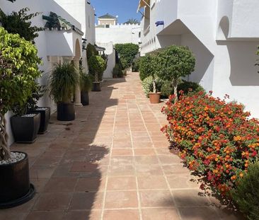 3 bedroom luxury Villa for rent in Puerto Banus, Spain - Photo 2