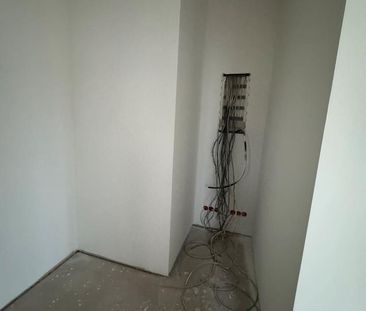 Erstbezug Helle 3 Raumwohnung Fußbodenheizung - Foto 1
