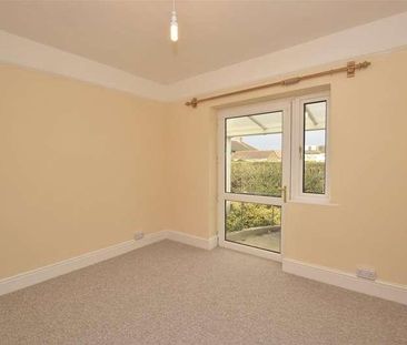 Somerdale Avenue, Bath, Somerset, BA2 - Photo 3