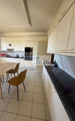 Βίλα για ενοικίαση - Photo 4