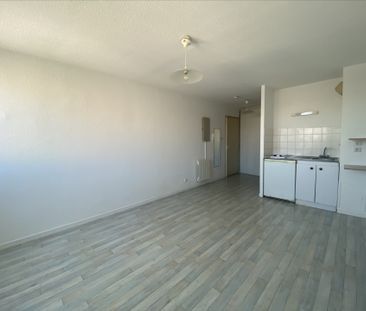 Location Appartement 1 pièce 23m² - Photo 5