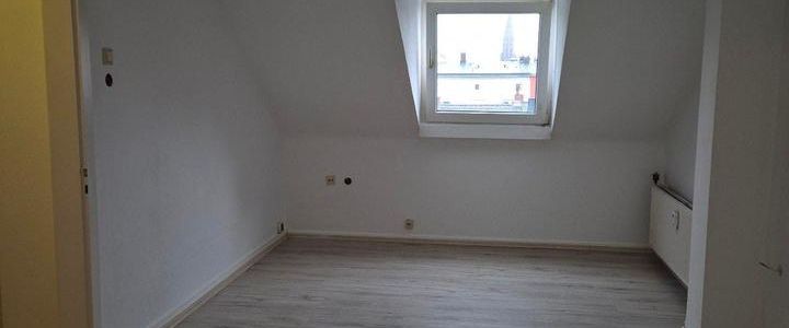 Schöne Wohnung in Bochum Ehrenfeld am Schauspielhaus zu vermieten - Photo 1