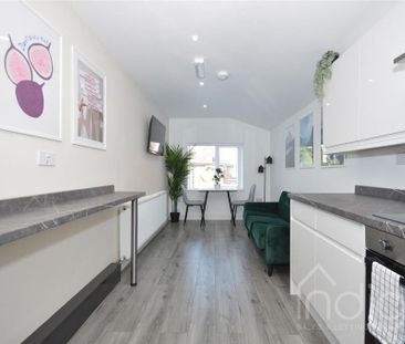 1 bedroom semi-detached house to rent - Photo 1