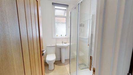 Gloucester Road North, Filton - Photo 2