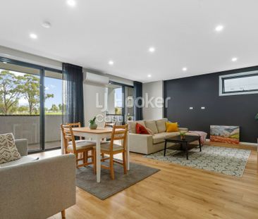 Stylish Apartment in the Heart of Edmondson Park - Photo 1