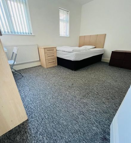 42 Leysdown Road SE93NB - Photo 4