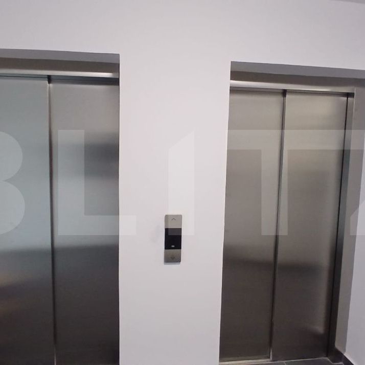 Apartament cu o camera, 38 mp, zona Tudor Vladimirescu - Fotografie 1