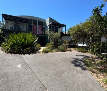 2 Bedroom - 2 Bathroom - Hear the Waves - Utilities Included in Rent - Photo 4