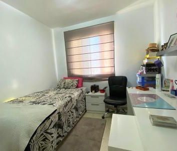 Apartment in San Fernando - Photo 4