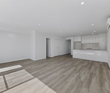 111 Prudence Parade, Point Cook VIC 3030 - House For Rent | Domain - Photo 5