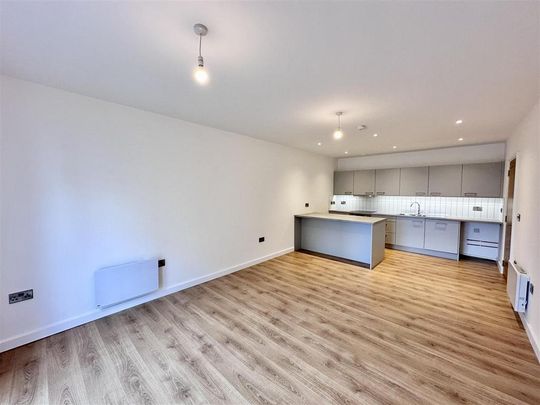 2 bedroom apartment to rent - Photo 1