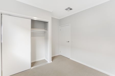 14 Kalamon Drive, Wollert VIC 3750 - House For Rent | Domain - Photo 5