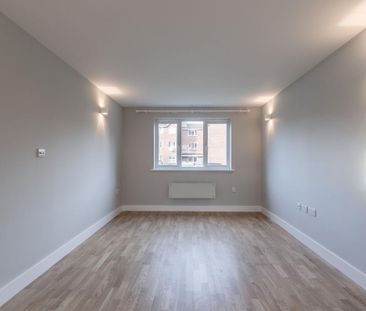 1 bedroom ground floor flat to rent - Photo 2