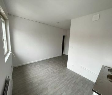 À louer : Appartement 2 pièces à Saint Quentin, Isle - Photo 1