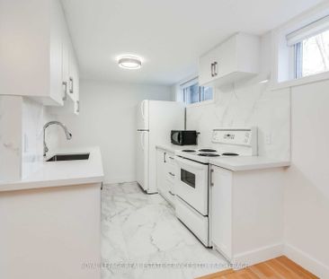 For Lease - 48 Indian Road Crescent Unit# Bsmt, Toronto, Ontario - Photo 6