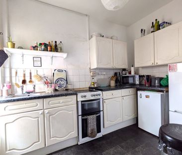 Double room - No Deposit option available - Photo 5