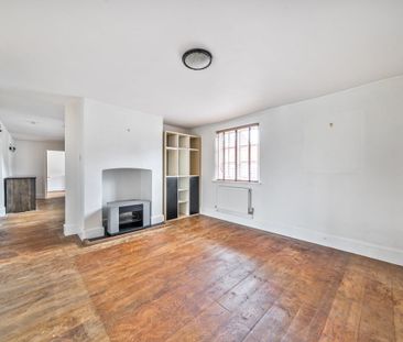 4 bedroom detached house to rent - Photo 4