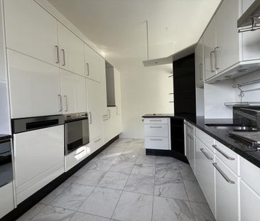 Grosszügige Maisonette-Wohnung mit Sitzplatz im Grünen - Foto 4