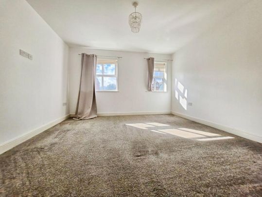 4 bedroom townhouse to rent - Photo 1