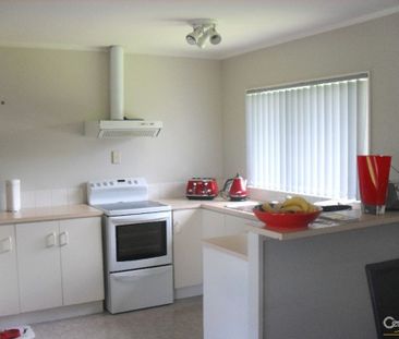 3 Bedroom Burswood Property&excl;&excl; - Photo 1