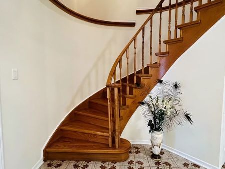 For Lease - 155 Green Bush Crescent, Vaughan, Ontario - Photo 5