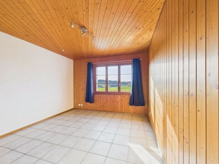 Generous 3.5-room apartment with pool & mountain view Your new home in Alterswil - Photo 5