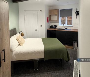 Studio to rent - Photo 2