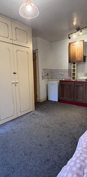 Tudor Road - Photo 1