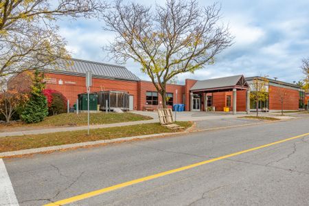 For Lease - 416 Dovercourt Avenue Unit# 2, Carlingwood - Westboro and Area, Ontario - Photo 3