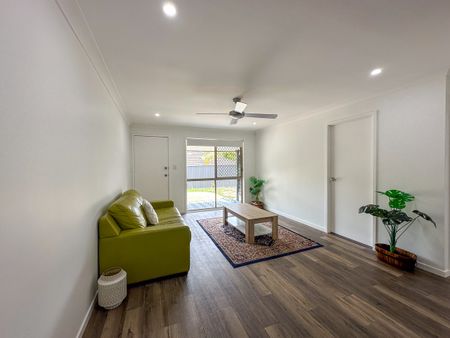 2/11 Napper Road, Parkwood - Photo 4