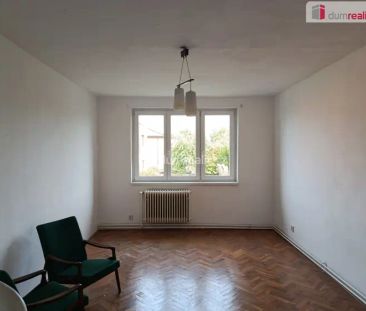 Hezký byt 4+1 po částečné rekonstrukci, Zbuzany u Prahy - Photo 5