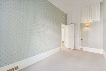 Sloane Court West, Sloane Square, London, SW3 4TE - Photo 5