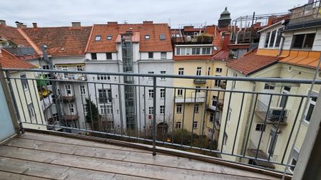 Zentrum: Dachterrasse und Balkon, hell, gemütlich, gepflegt, Lift - Photo 2