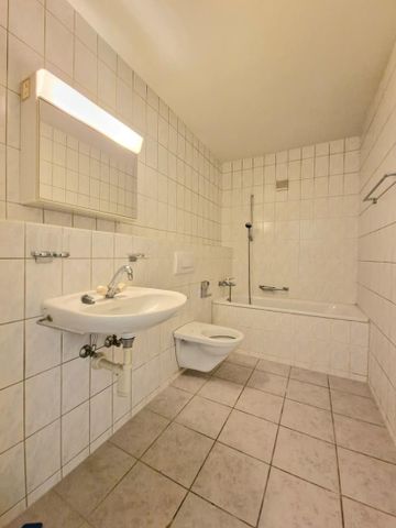 "Teilsanierte Wohnung per sofort zu vermieten" - Photo 5