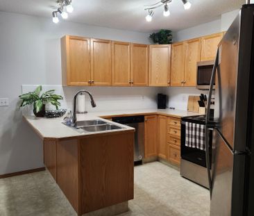 113, 260 Duston Street, Red Deer, AB - Photo 3